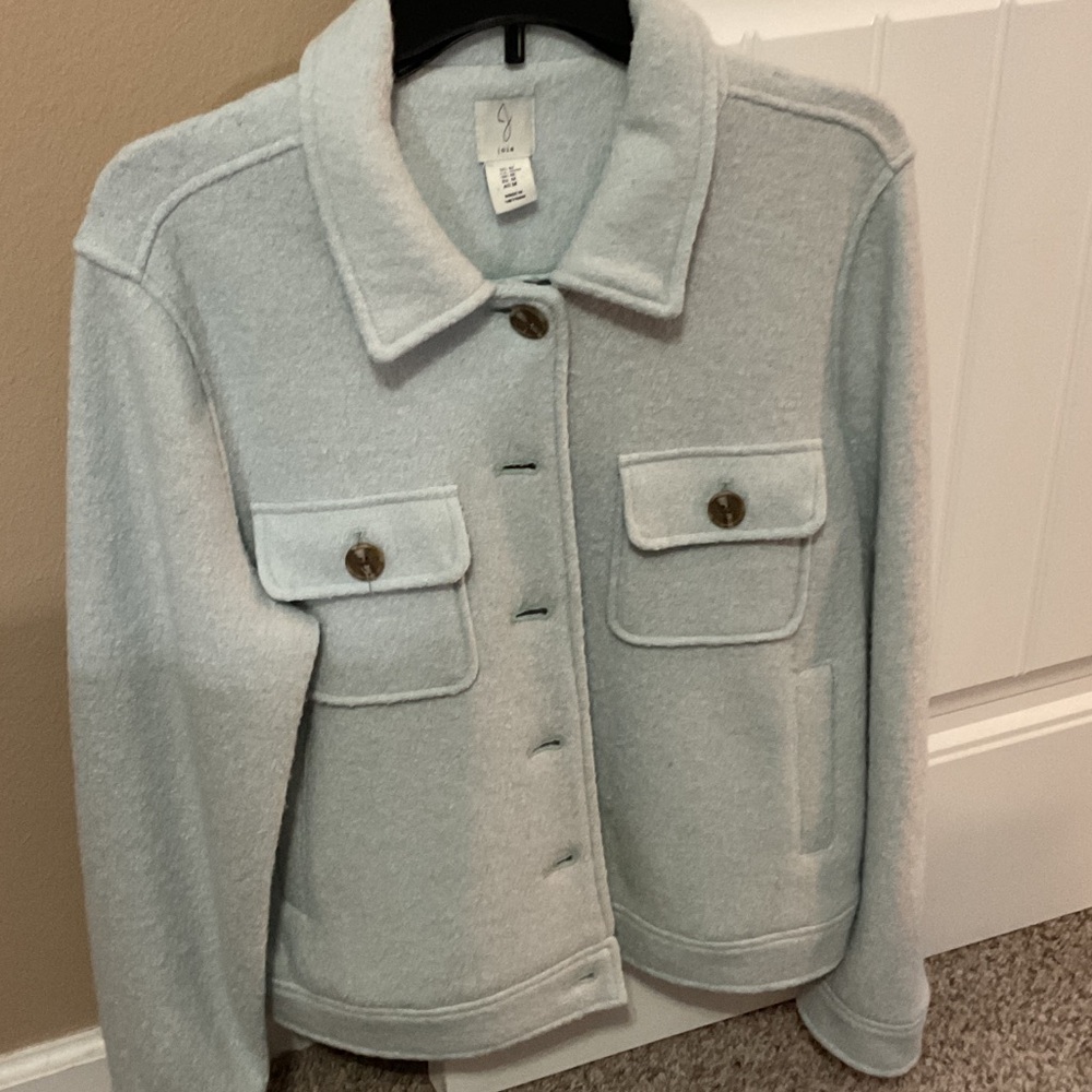 Casual office jacket with side and front pockets